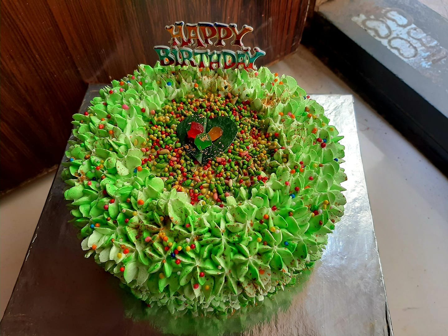 Paan Fresh Cream Cake (1 kg)